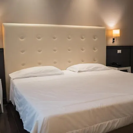 Hotel Mediterraneo 3*