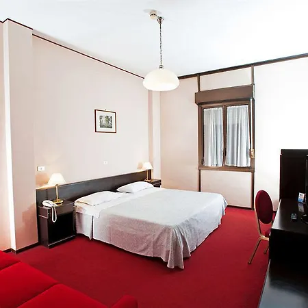 Hotel Mediterraneo 3*