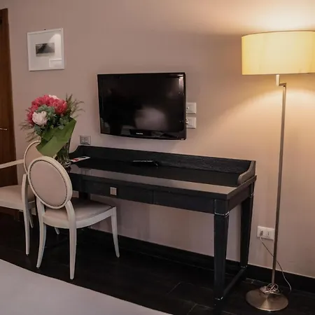 Hotel Mediterraneo 3*