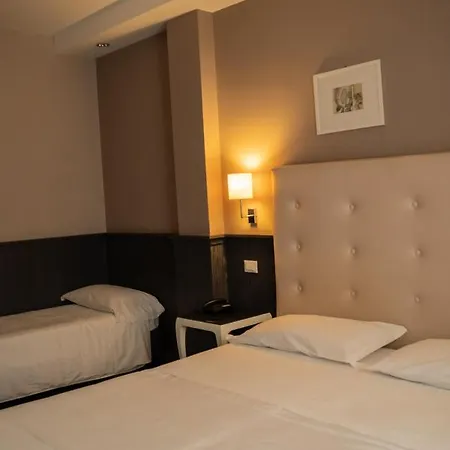 Отель Mediterraneo 3*